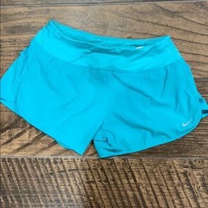 Teal Nike dri fit running short w/ 2 pockets | S